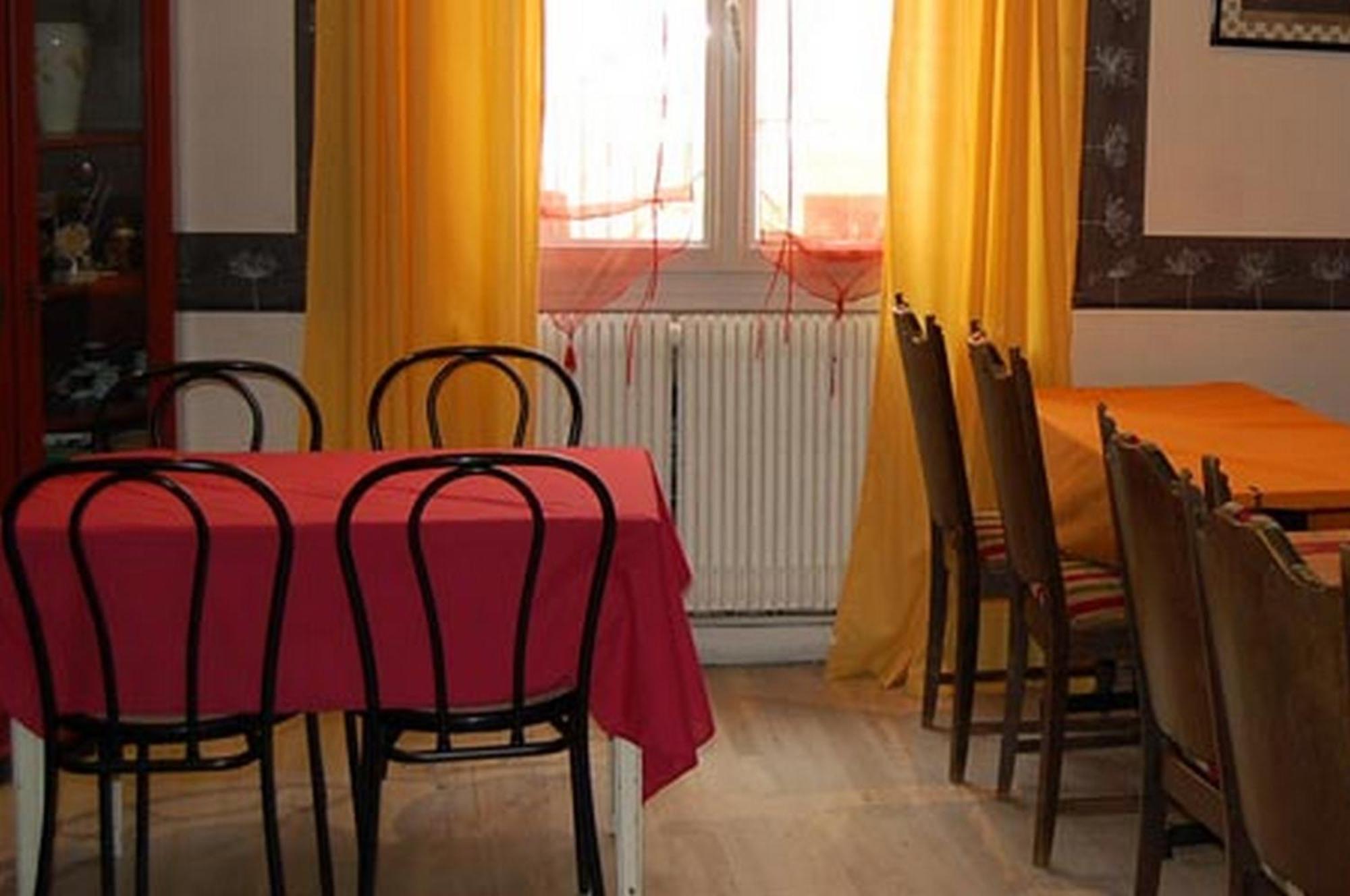 Hotel Des Jacobines Chalon-sur-Saone Bagian luar foto